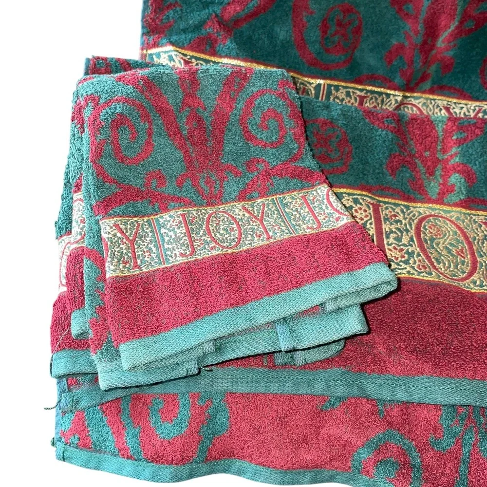 Santens Holiday Towels Set Of 4 Green & Red 100% Cotton With Embroidered Joy